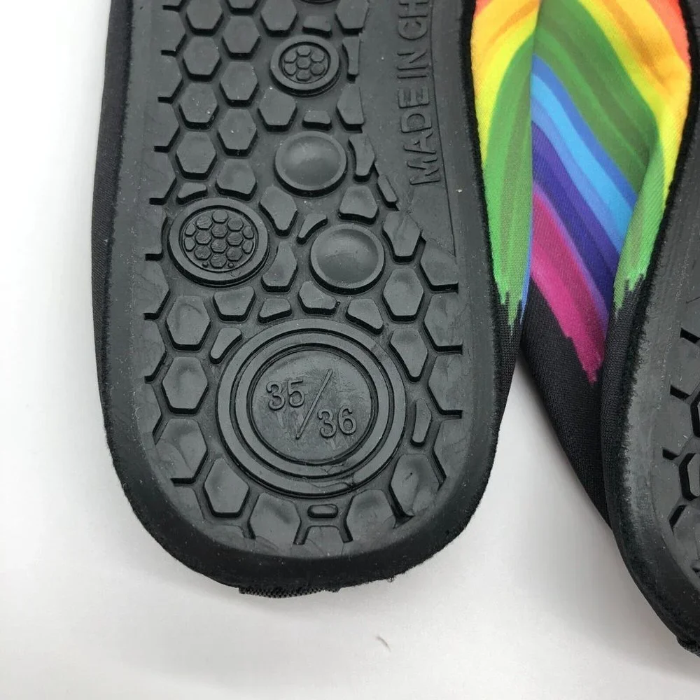 Girls Water Shoes Fabric Slip On Rainbow Colorful Black Size 35/36 US 2/2.5